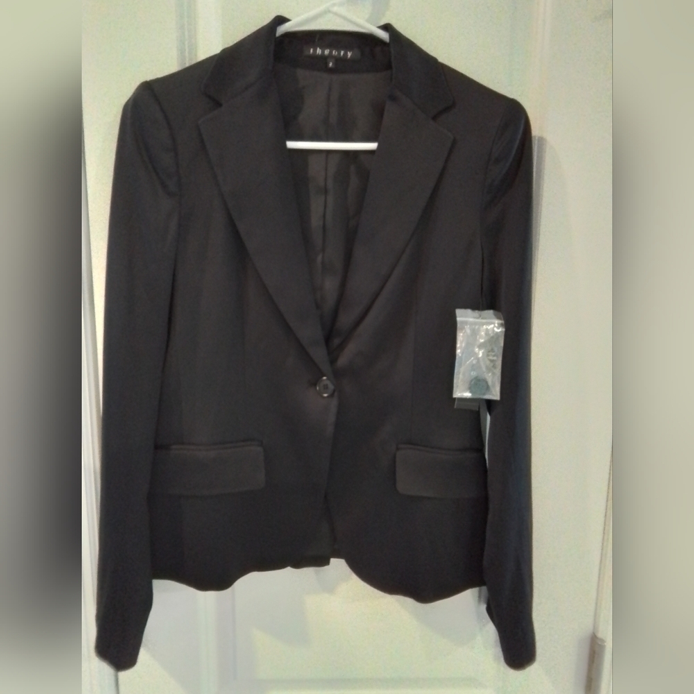 Theory "Nadia" Black Jacket In Size 2 New With Tags